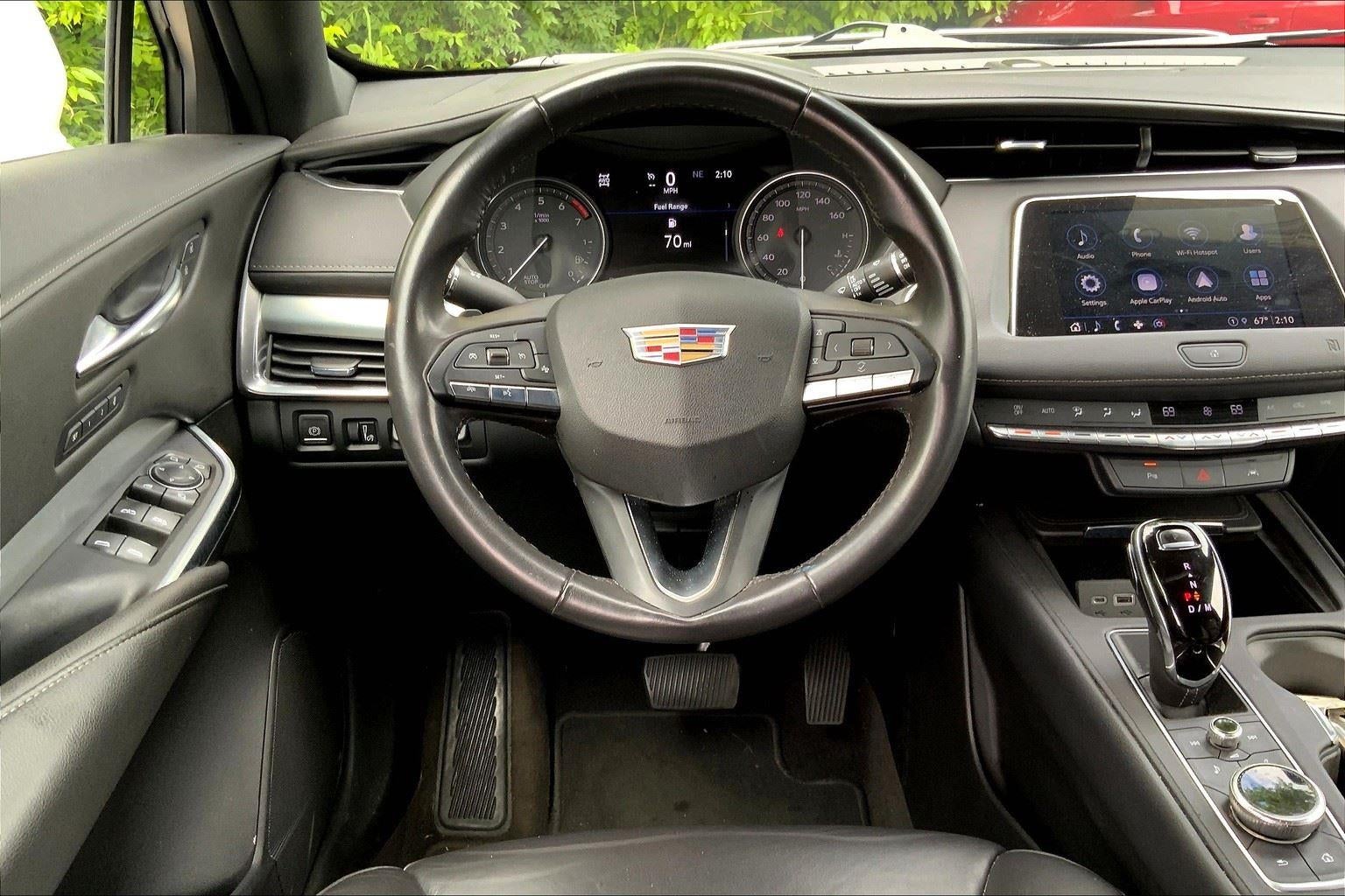 2021 Cadillac XT4 AWD Premium Luxury