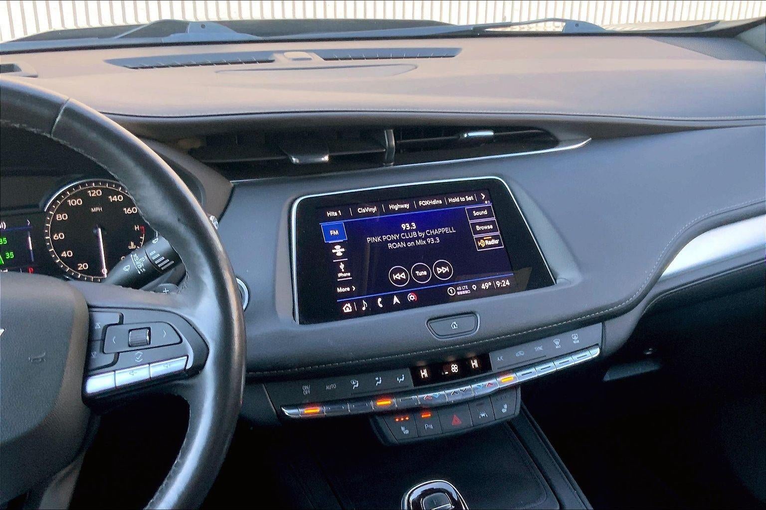 2023 Cadillac XT4 Premium Luxury