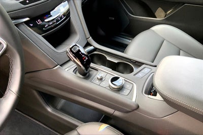 2025 Cadillac XT5 Luxury