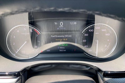 2025 Cadillac XT5 Luxury