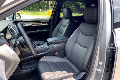 2025 Cadillac XT5 Luxury