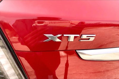 2022 Cadillac XT5 Sport