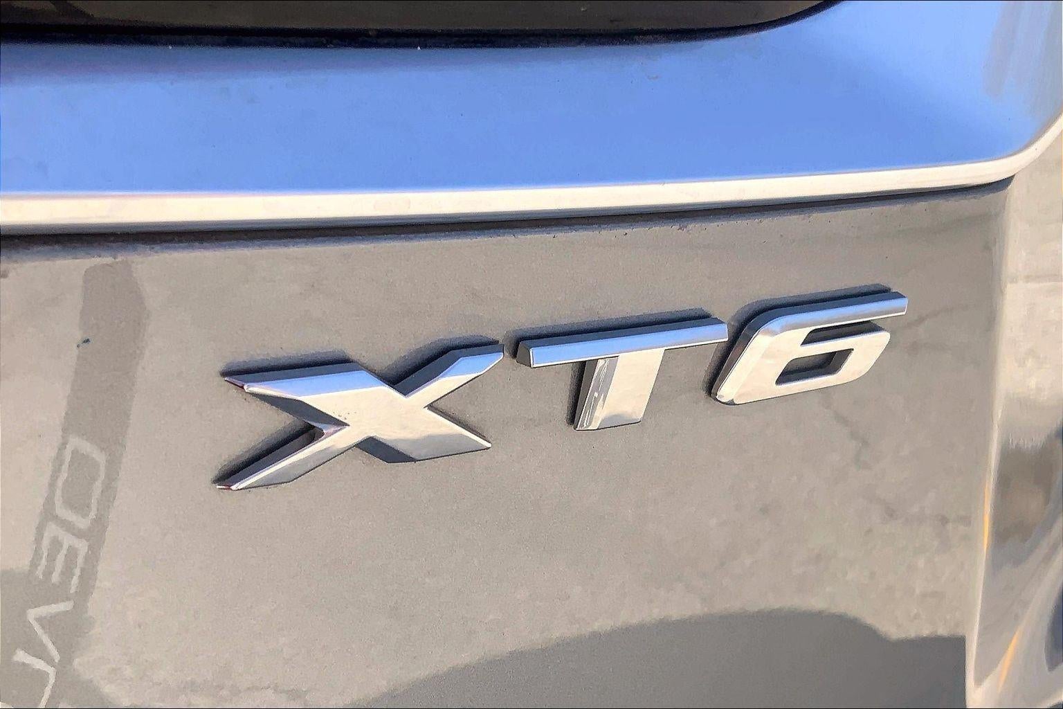 2025 Cadillac XT6 Premium Luxury