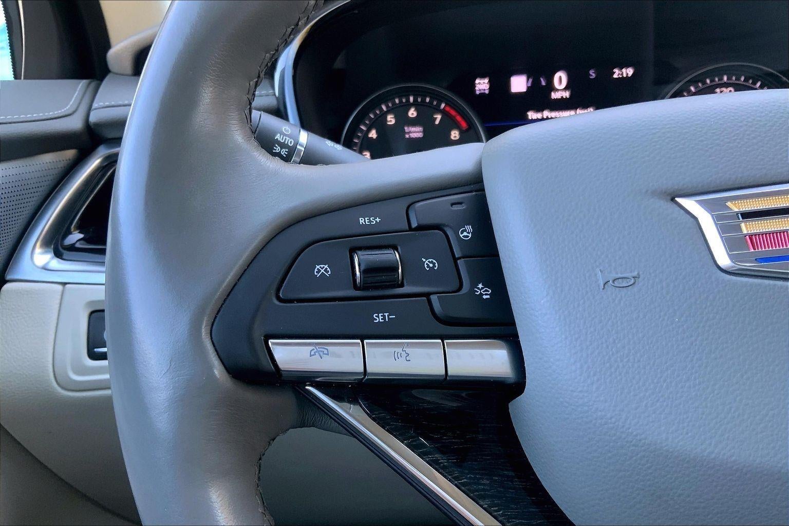 2024 Cadillac XT6 Premium Luxury