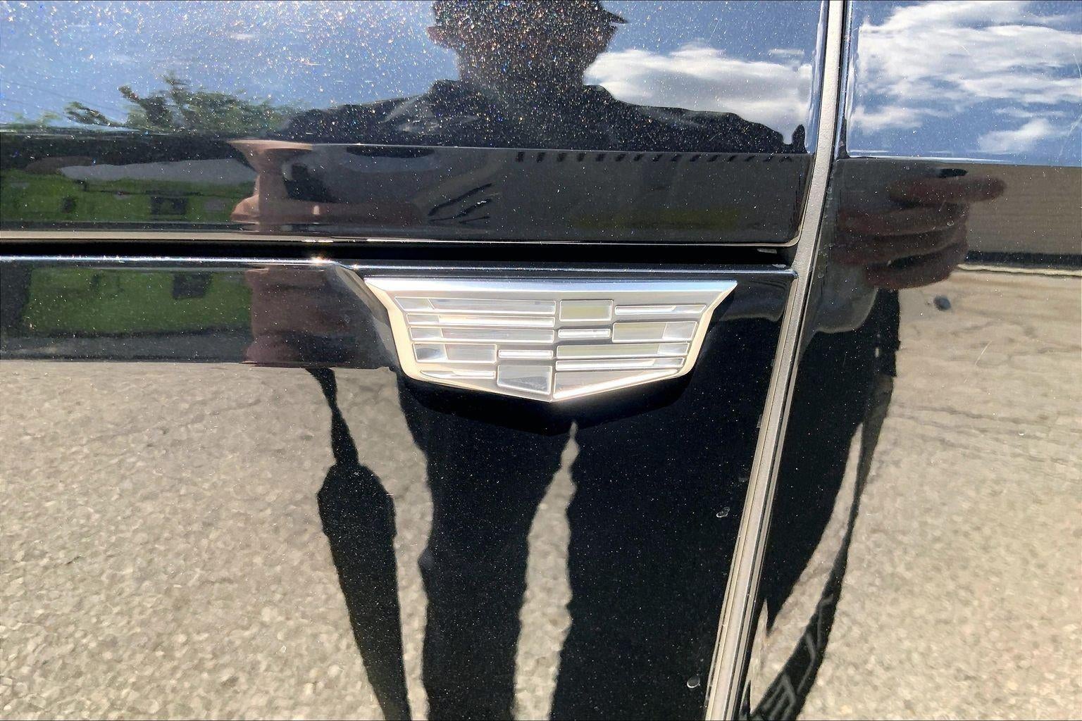 2024 Cadillac LYRIQ Luxury 1