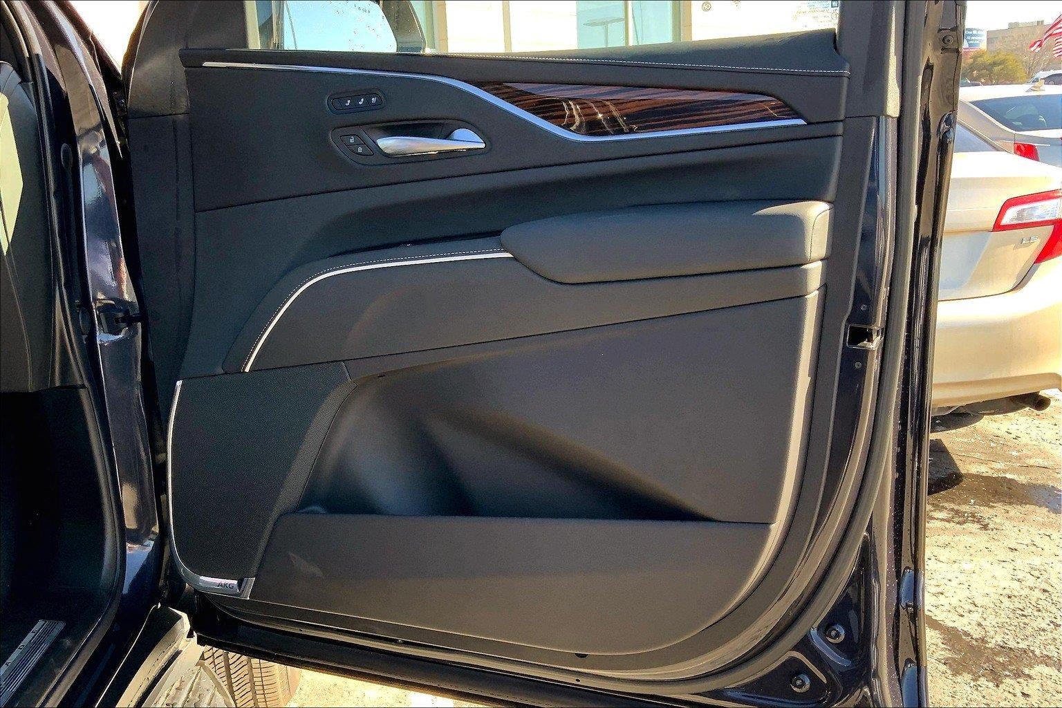 2022 Cadillac Escalade Premium Luxury