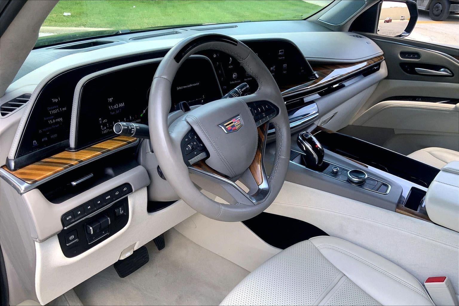 2024 Cadillac Escalade Sport Platinum