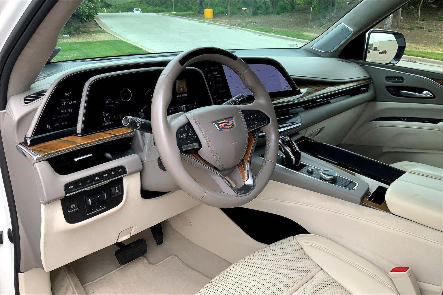 2022 Cadillac Escalade ESV Premium Luxury Platinum