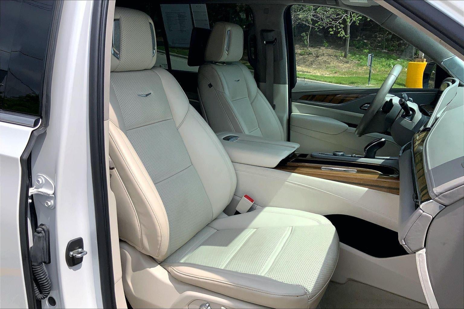 2022 Cadillac Escalade ESV Premium Luxury Platinum