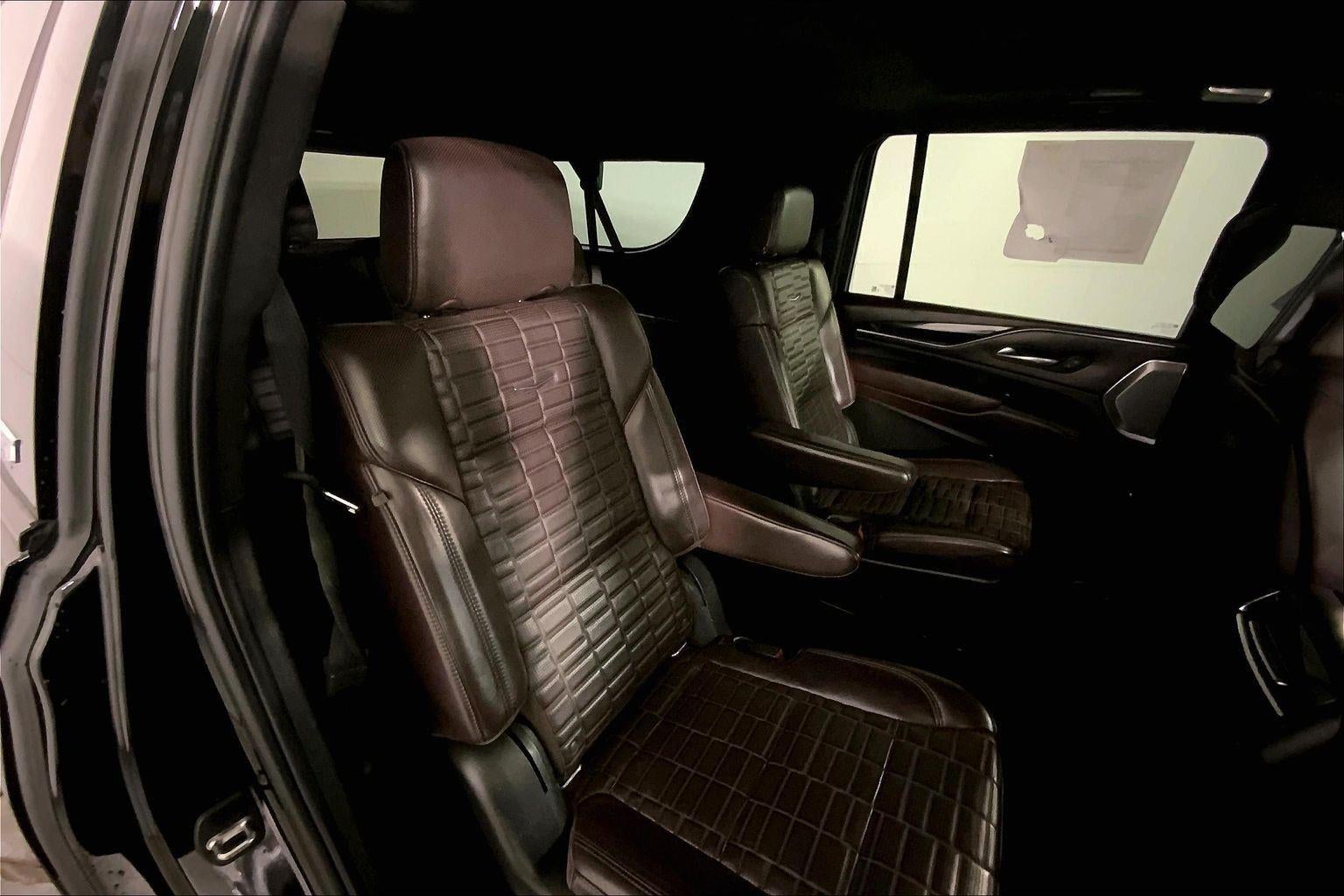 2022 Cadillac Escalade ESV Sport Platinum