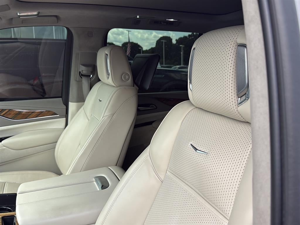 2023 Cadillac Escalade ESV Sport Platinum
