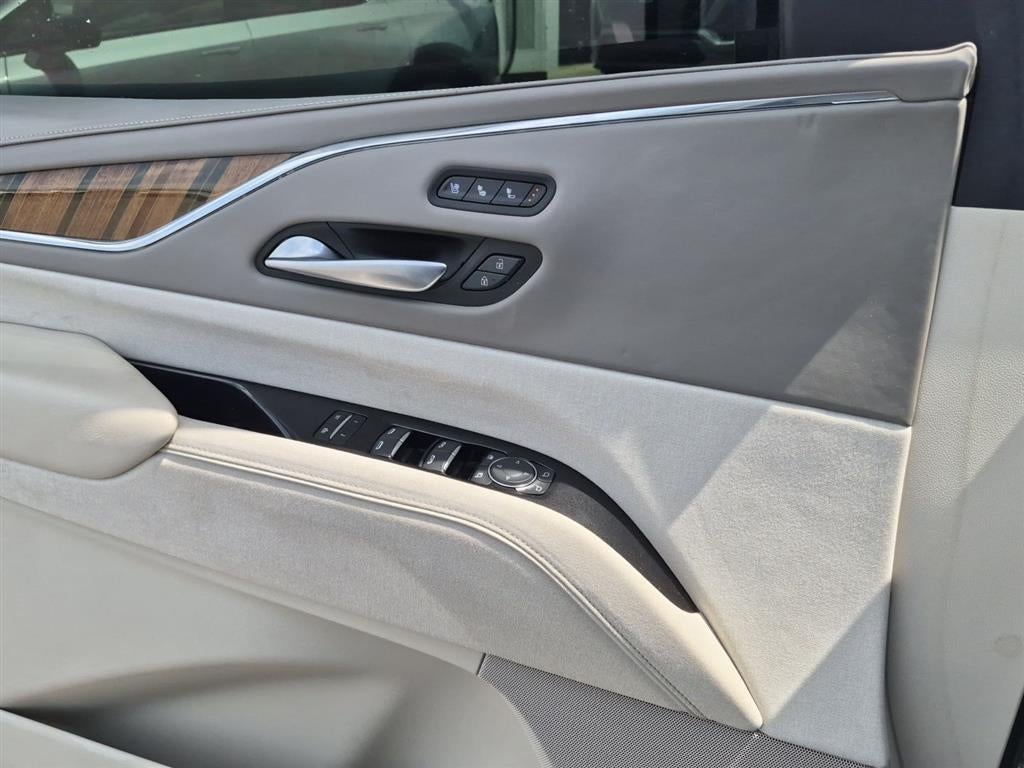 2023 Cadillac Escalade ESV Sport Platinum