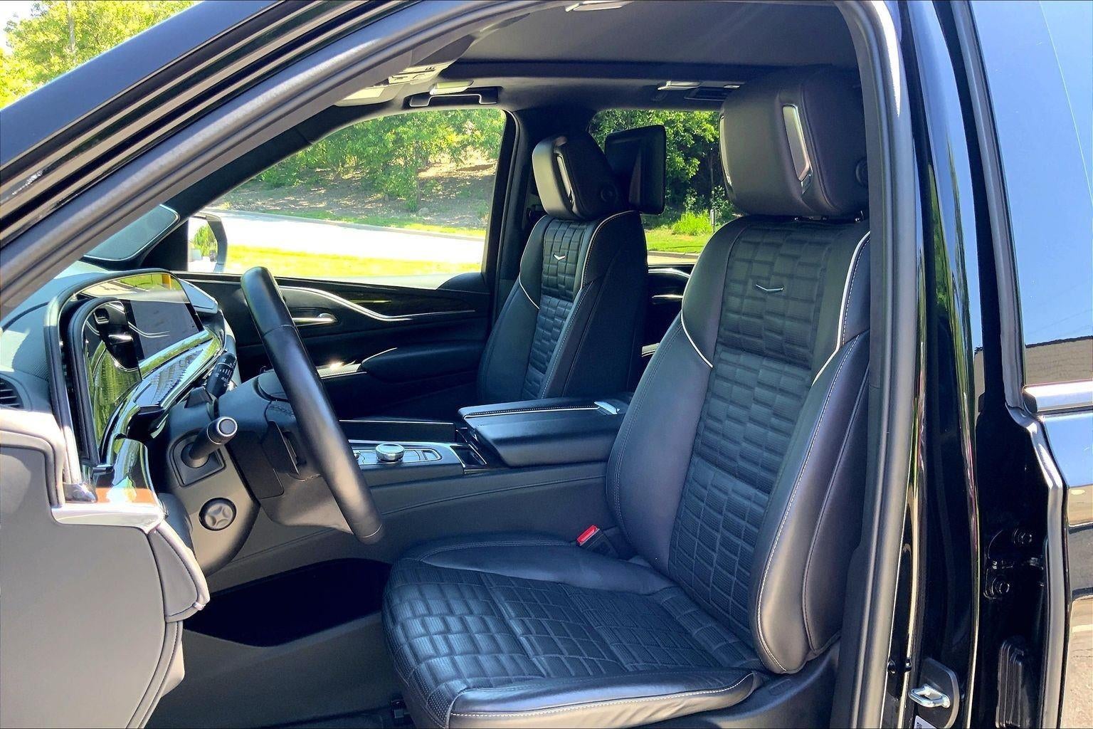 2024 Cadillac Escalade ESV Sport Platinum