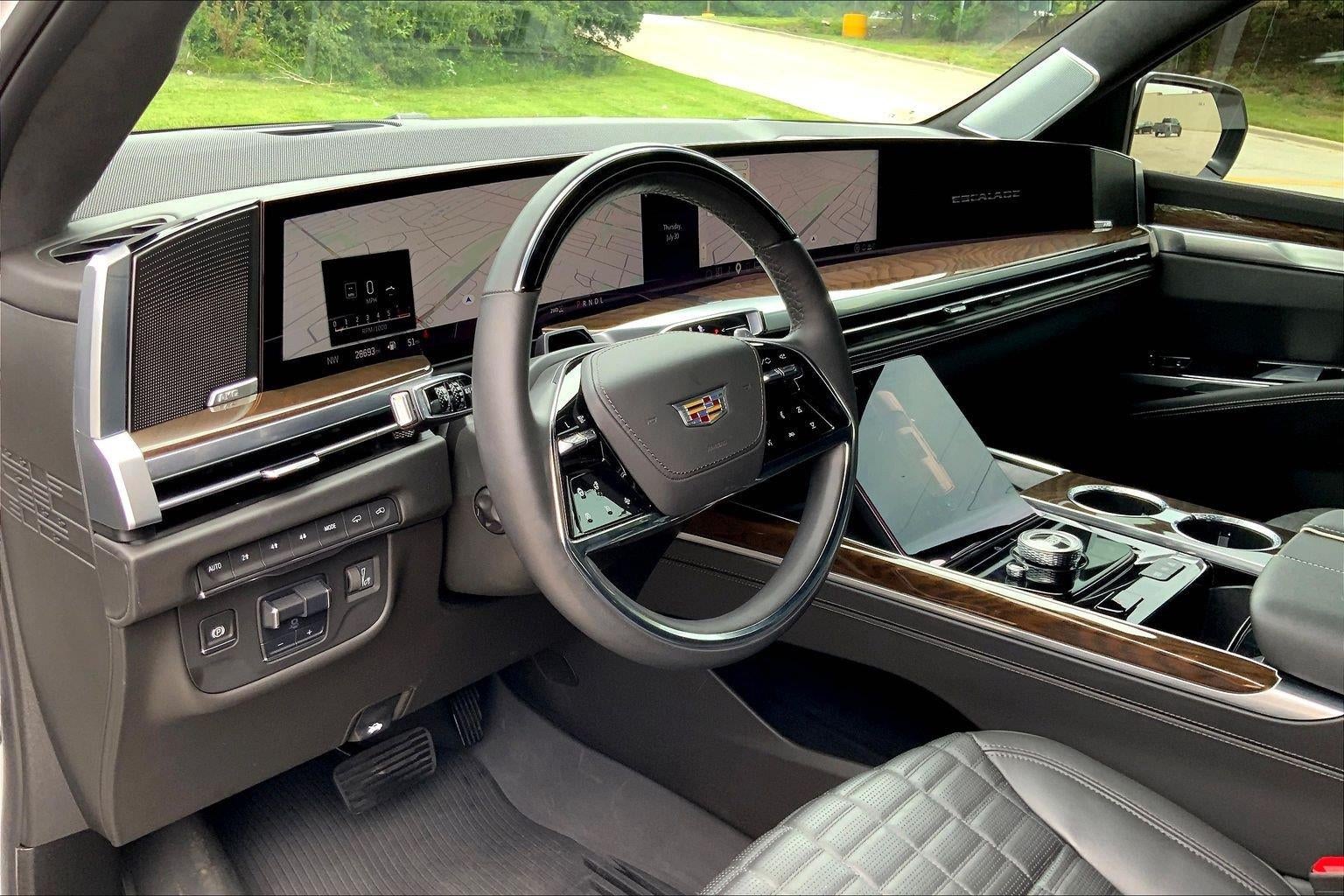 2025 Cadillac Escalade Sport Platinum