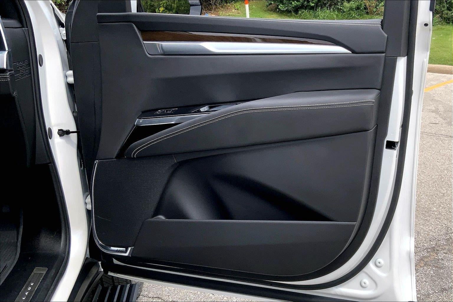 2025 Cadillac Escalade Sport Platinum