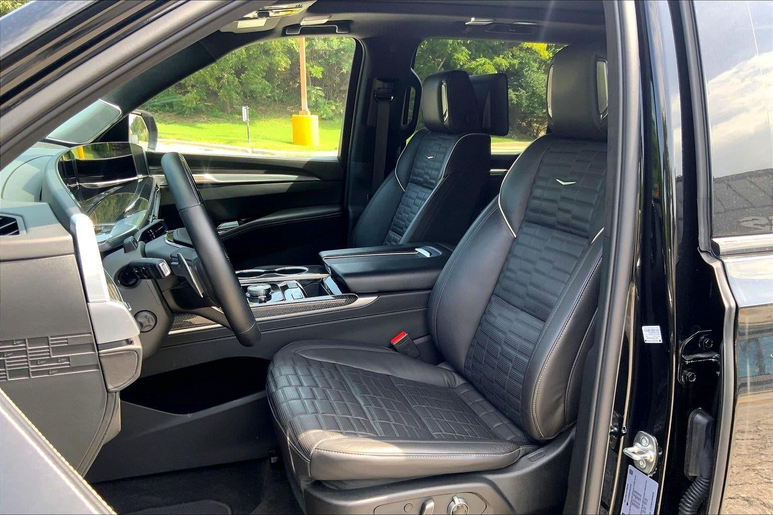 2025 Cadillac Escalade ESV Escalade-V ESV