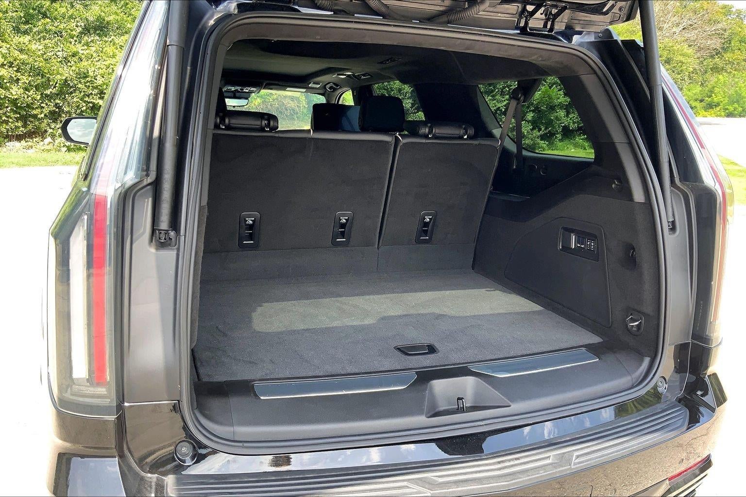 2025 Cadillac Escalade ESV Escalade-V ESV