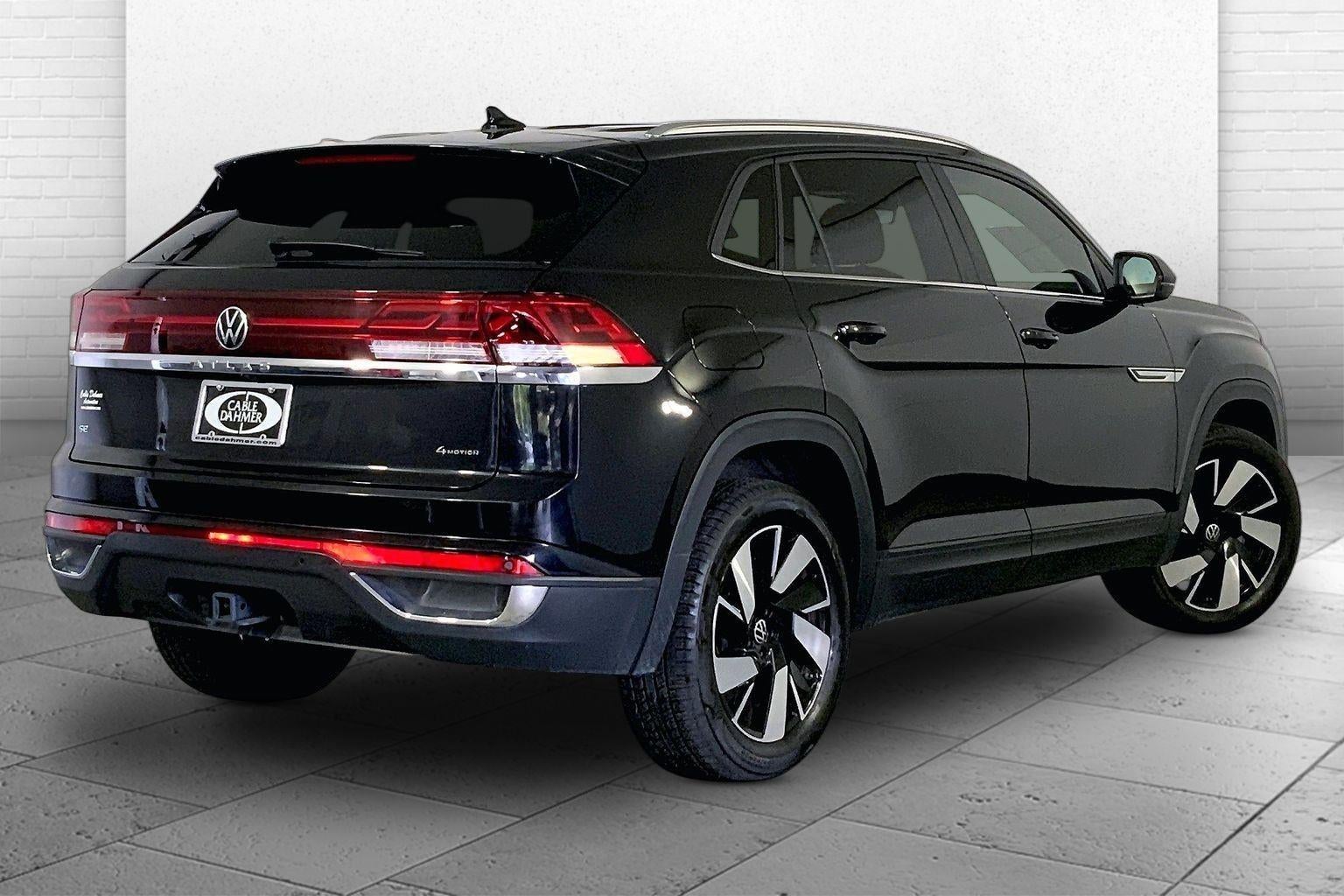 2025 Volkswagen Atlas Cross Sport 2.0T SE w/Technology