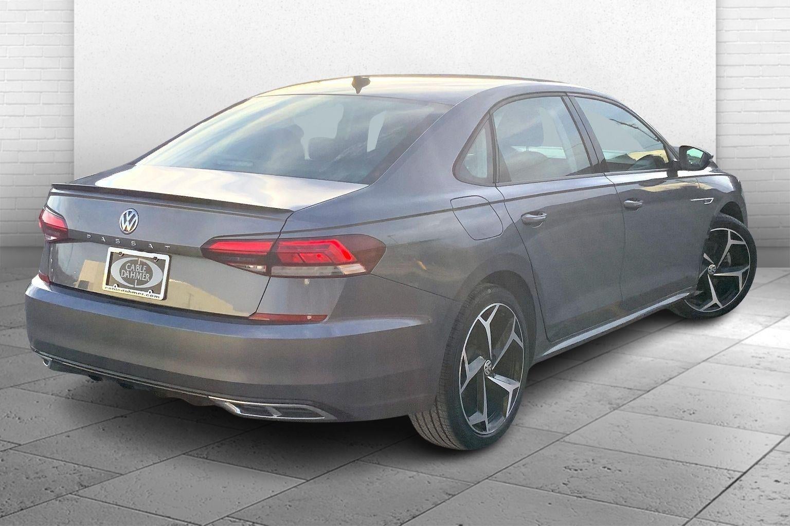 2020 Volkswagen Passat 2.0T R-Line