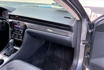 2020 Volkswagen Passat 2.0T R-Line