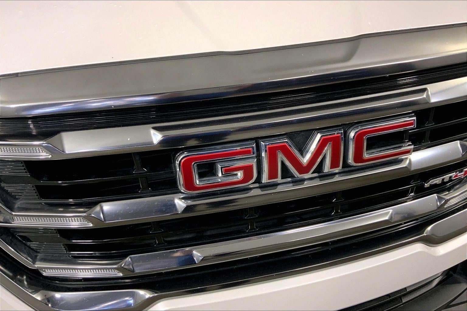 2023 GMC Terrain AT4