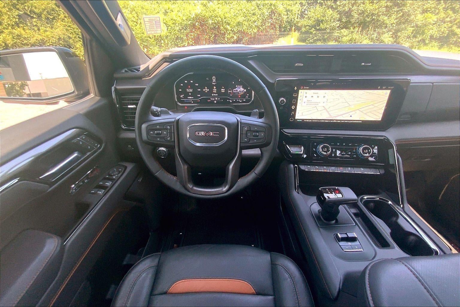 2025 GMC Sierra 1500 AT4