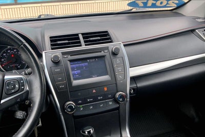 2017 Toyota Camry XLE