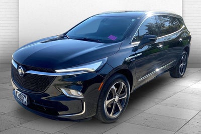 2022 Buick Enclave Essence