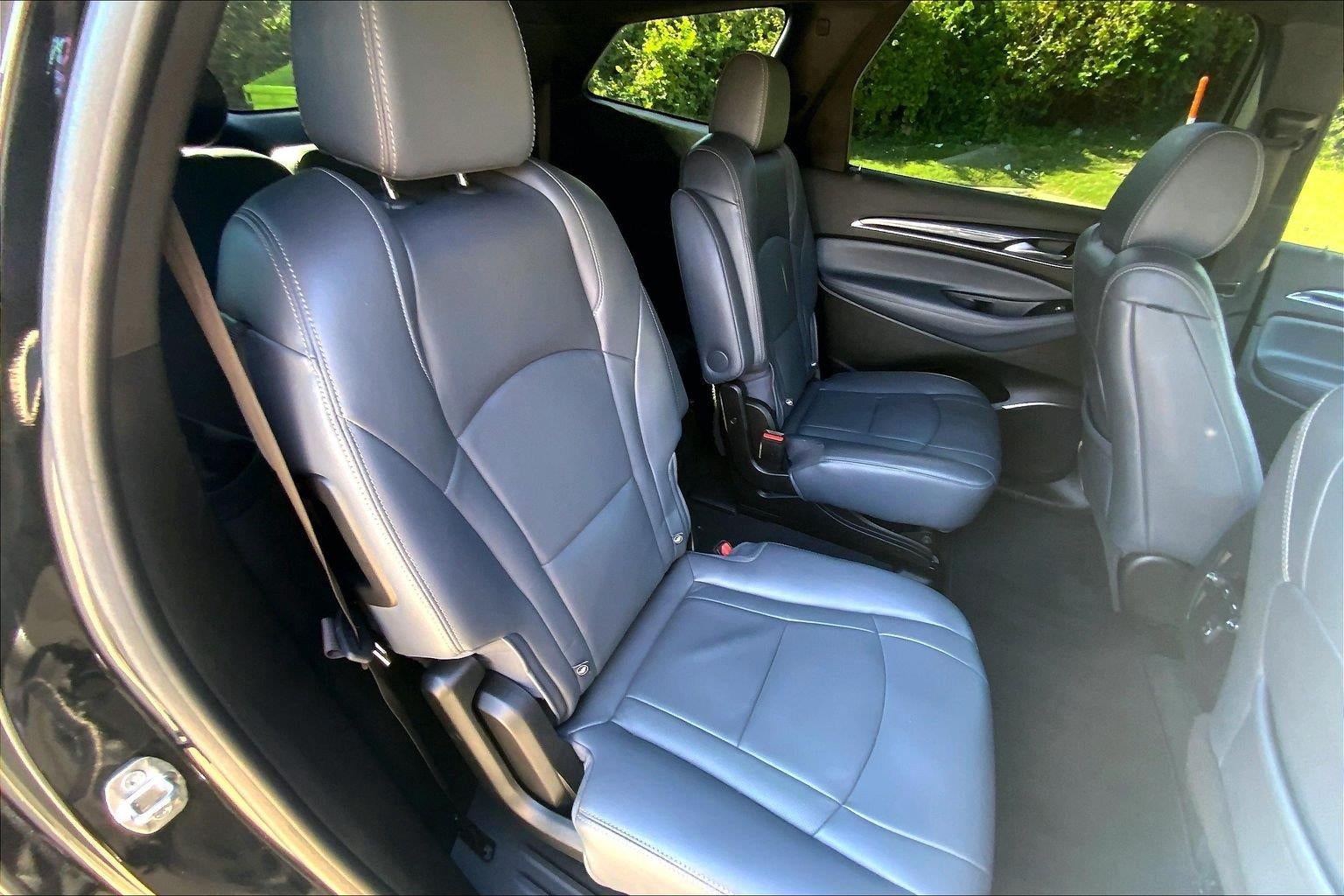2022 Buick Enclave Essence