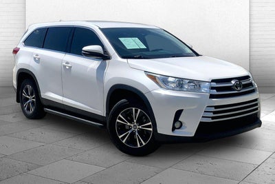 2019 Toyota Highlander LE