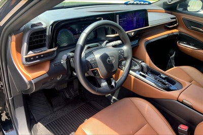 2025 Toyota Crown Signia XLE