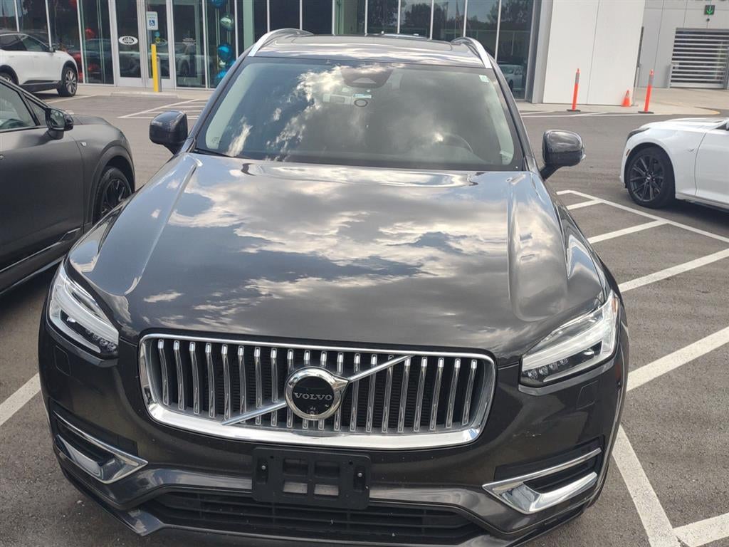 2024 Volvo XC90 Plus Bright Theme