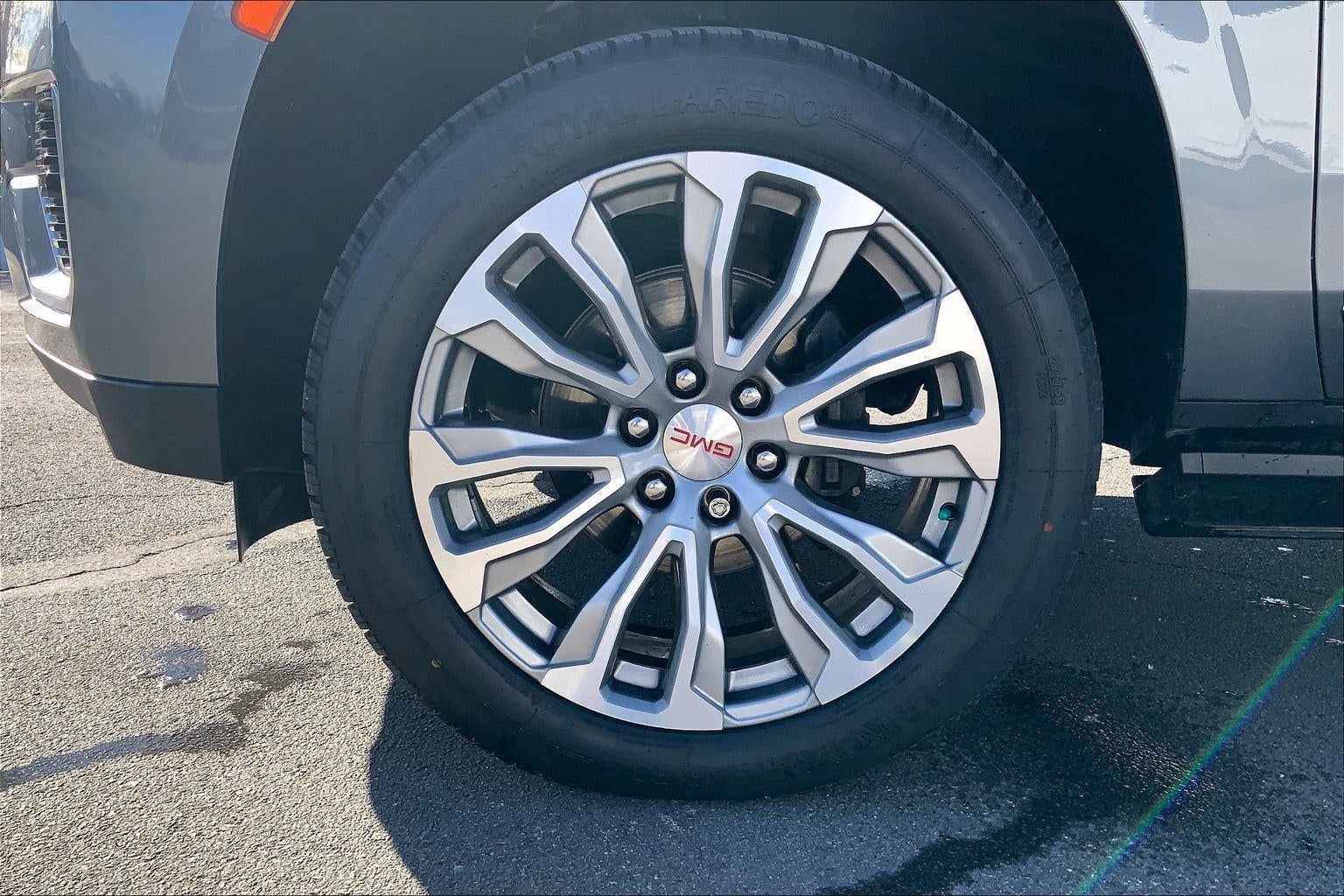 2021 GMC Yukon Denali