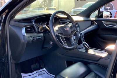 2017 Cadillac XT5 Platinum AWD