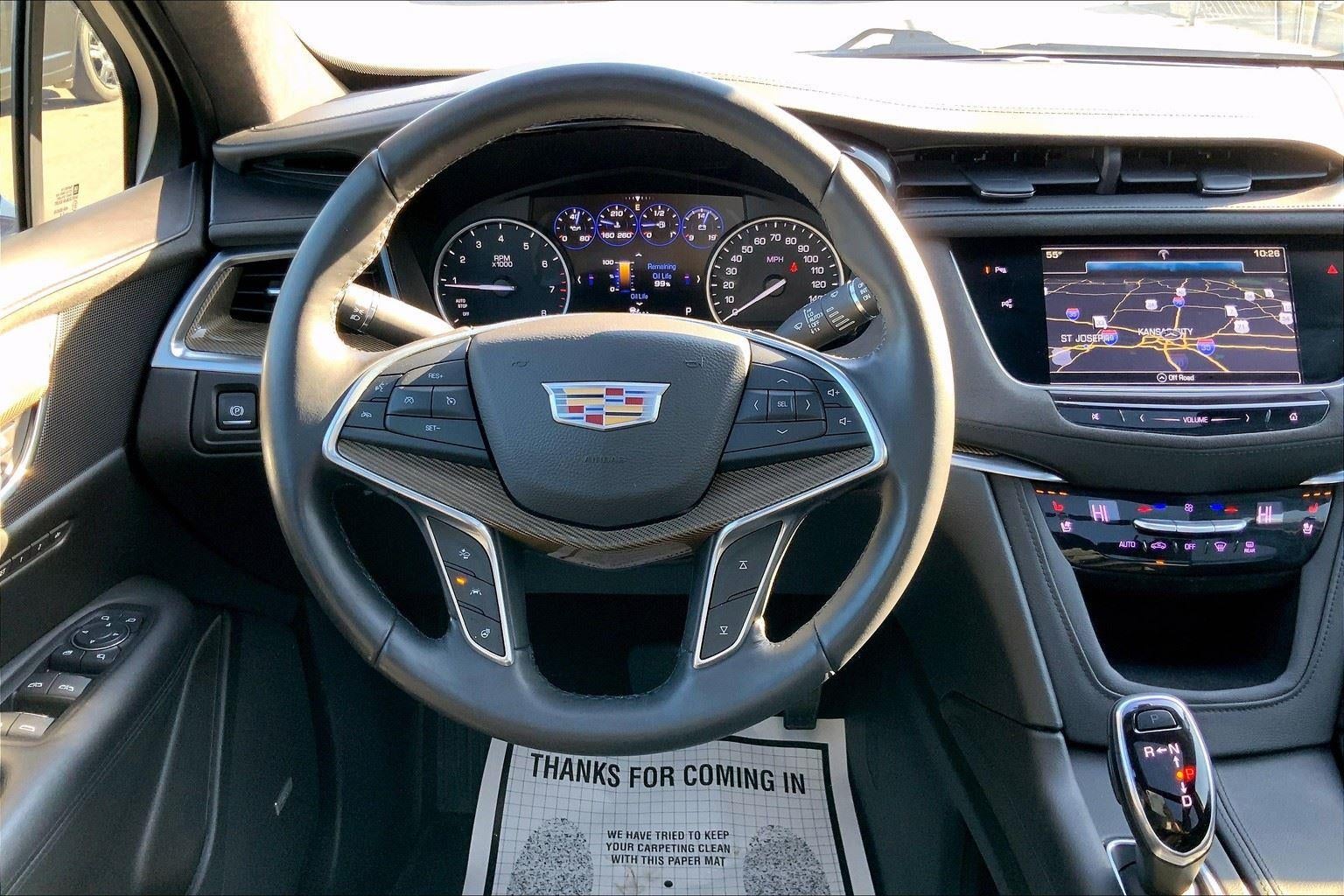 2017 Cadillac XT5 Platinum AWD