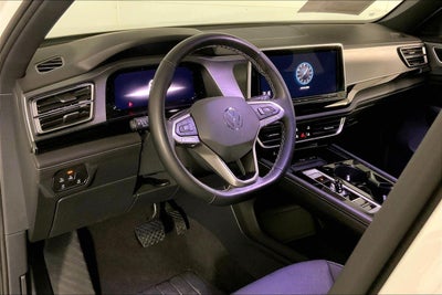 2025 Volkswagen Atlas Cross Sport 2.0T SE w/Technology