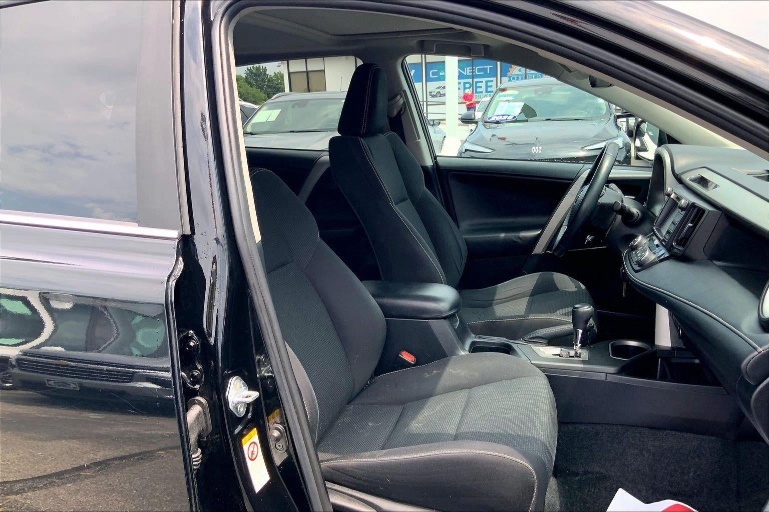 2016 Toyota RAV4 XLE
