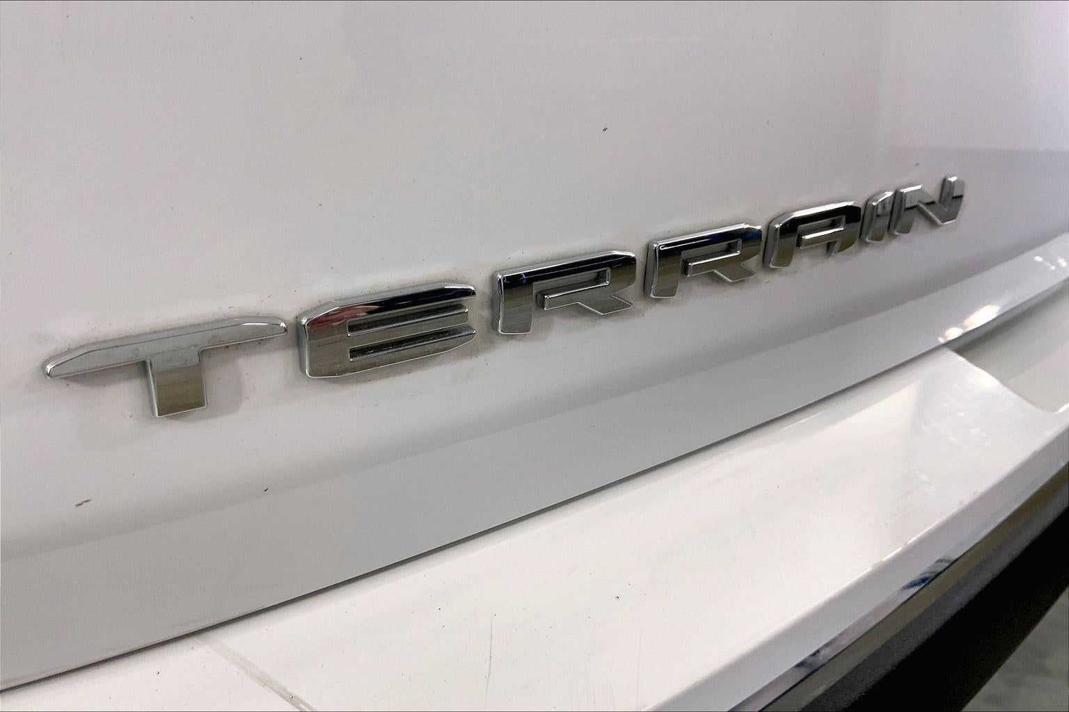 2024 GMC Terrain SLT