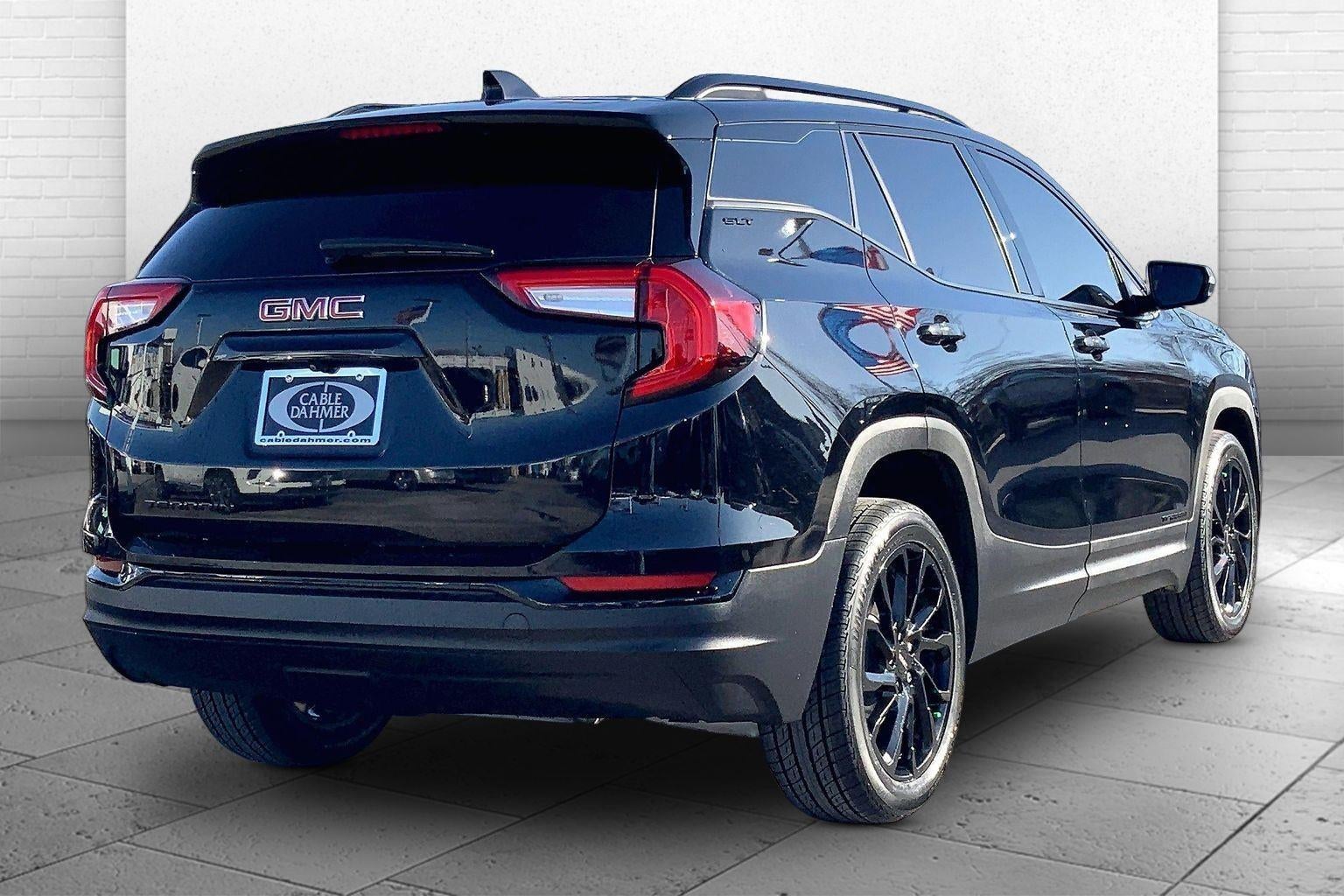 2024 GMC Terrain SLT