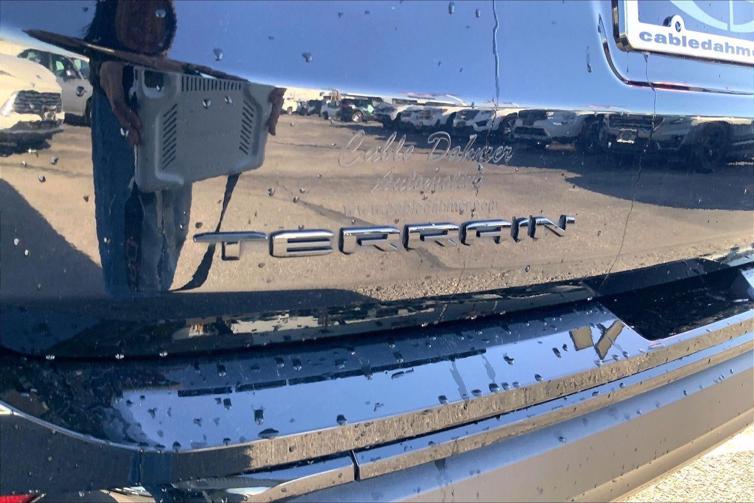 2024 GMC Terrain SLT