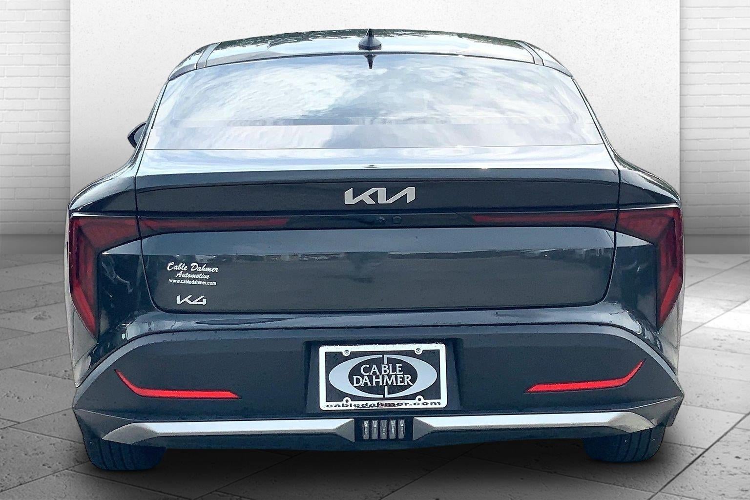 2025 Kia K4 LXS