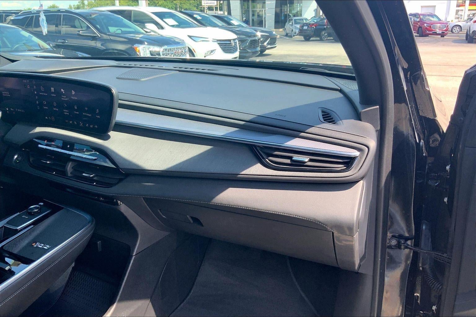 2025 Buick Enclave Sport Touring