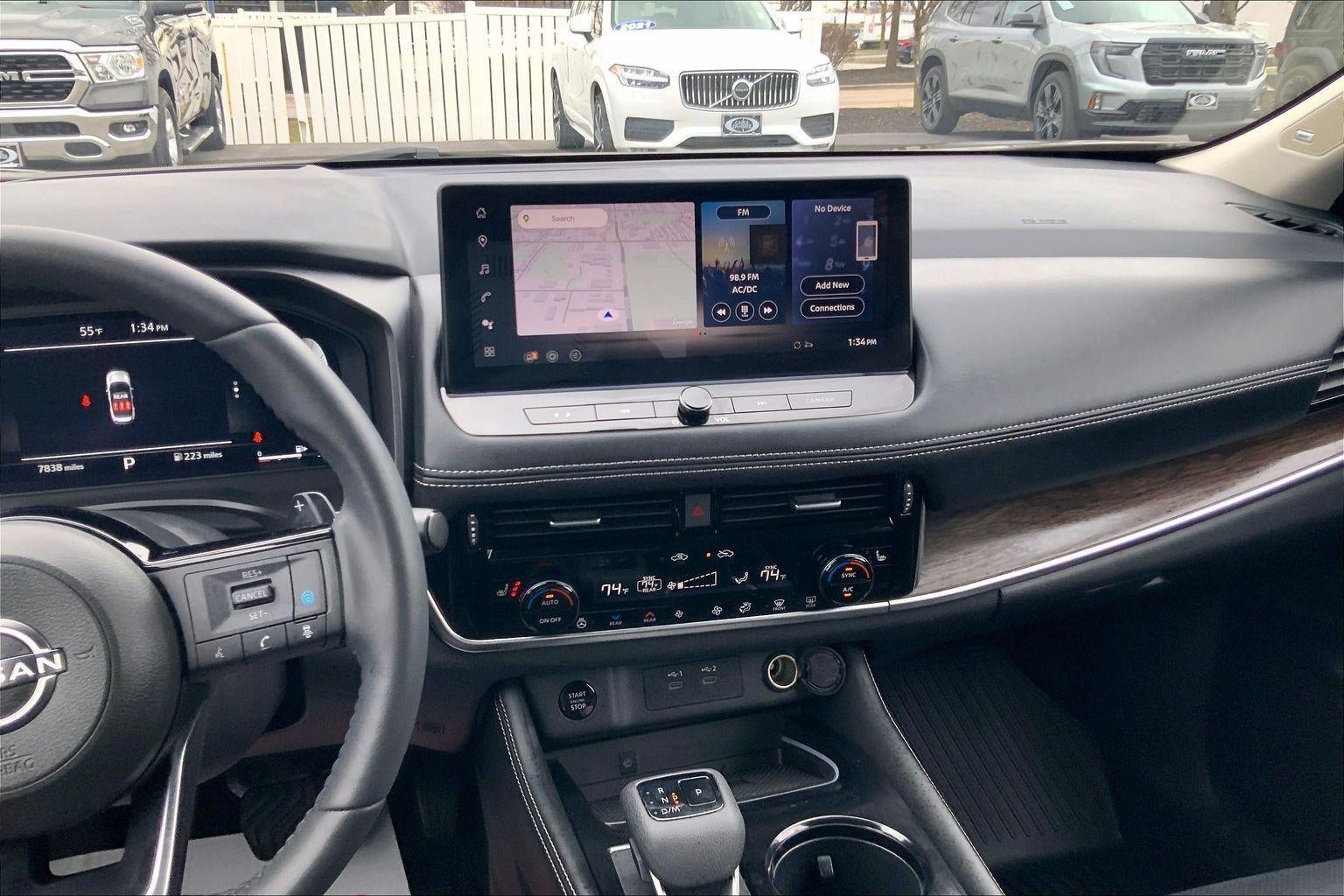 2024 Nissan Rogue Platinum