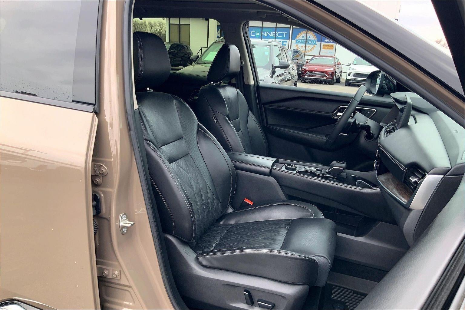 2024 Nissan Rogue Platinum