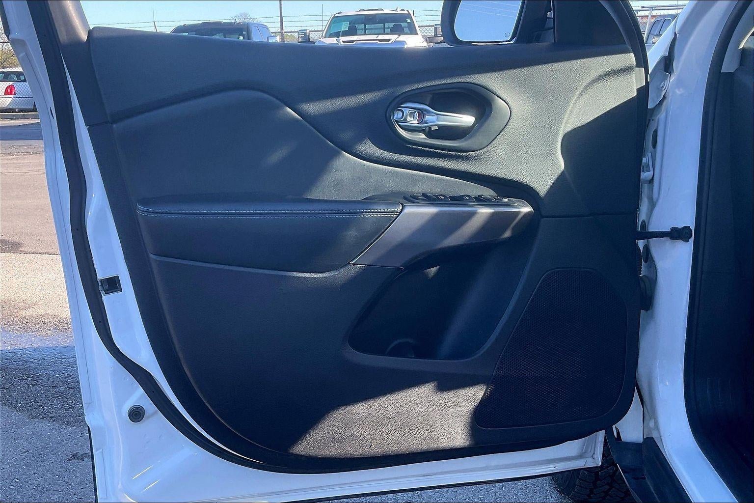 2020 Jeep Cherokee Latitude