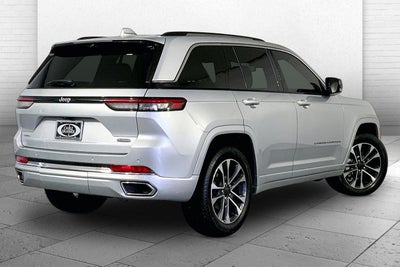2022 Jeep Grand Cherokee Overland