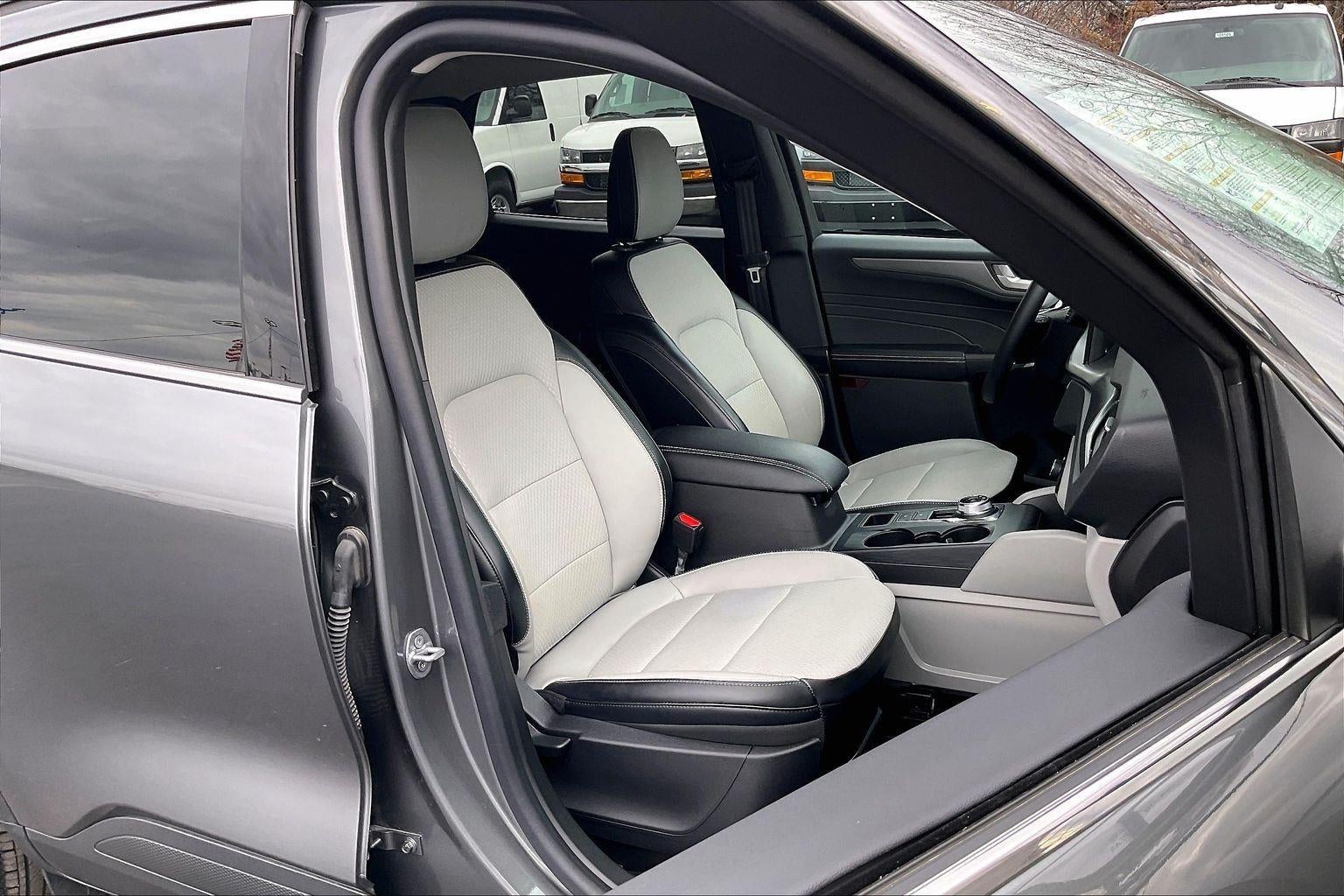 2025 Ford Escape PHEV