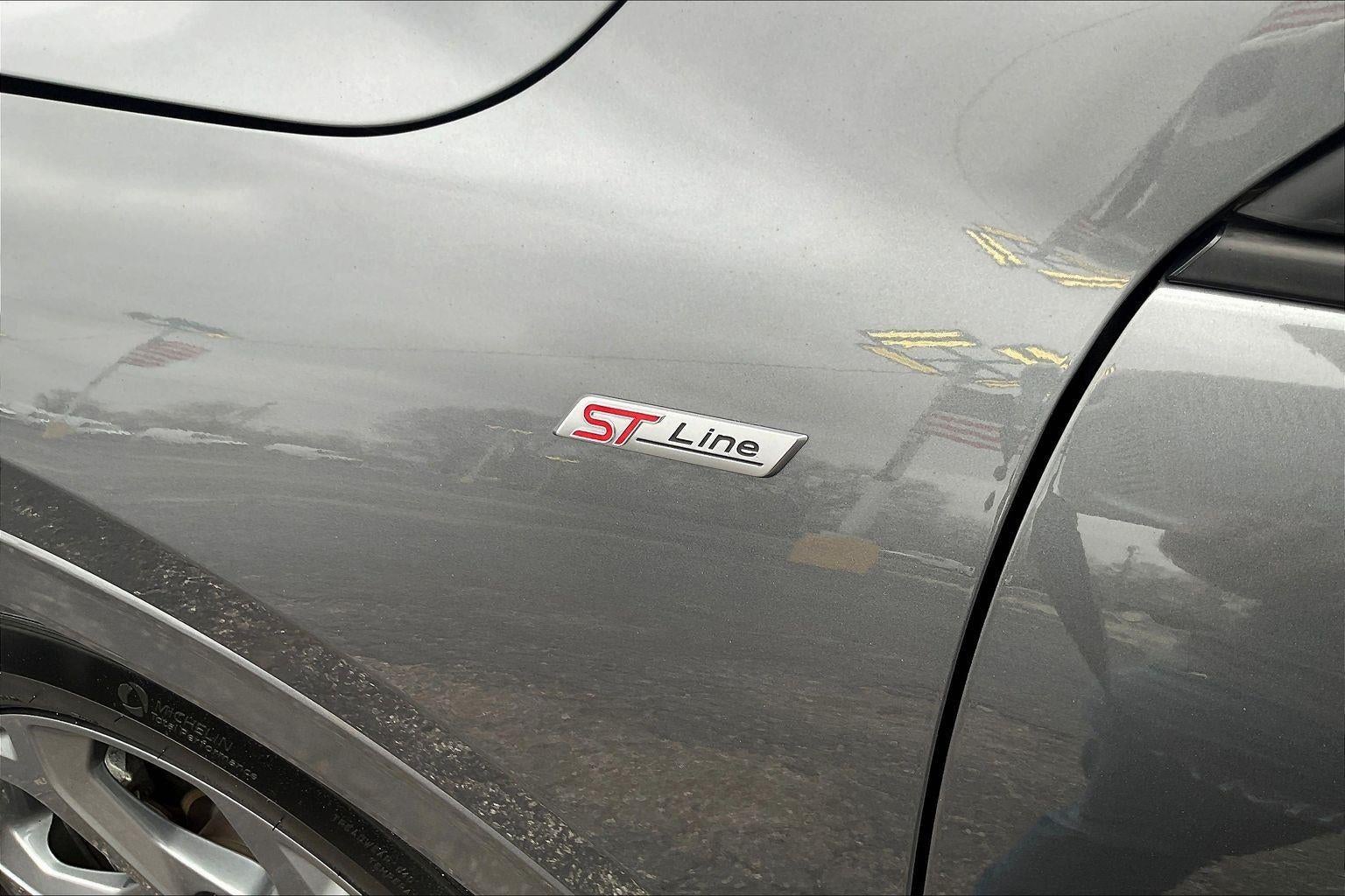 2023 Ford Escape ST-Line