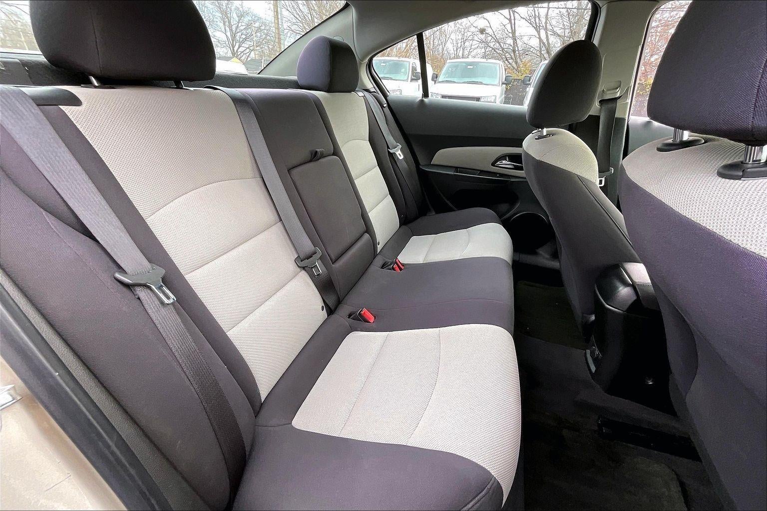 2013 Chevrolet Cruze LS