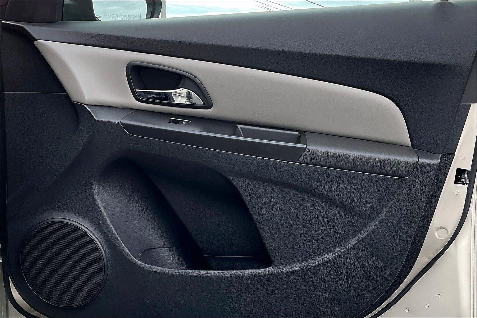 2013 Chevrolet Cruze LS